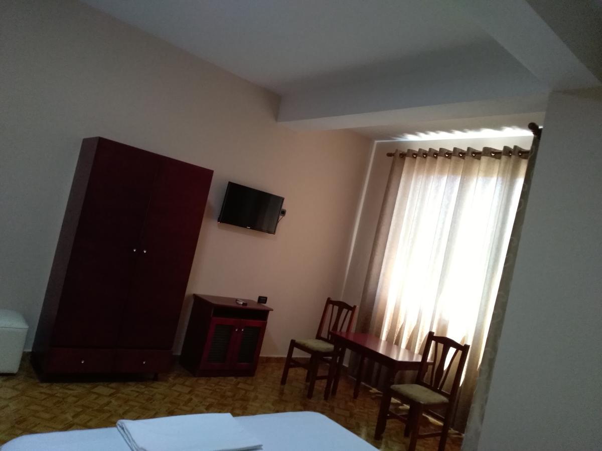 Hotel Gjeli Φιέρι Εξωτερικό φωτογραφία