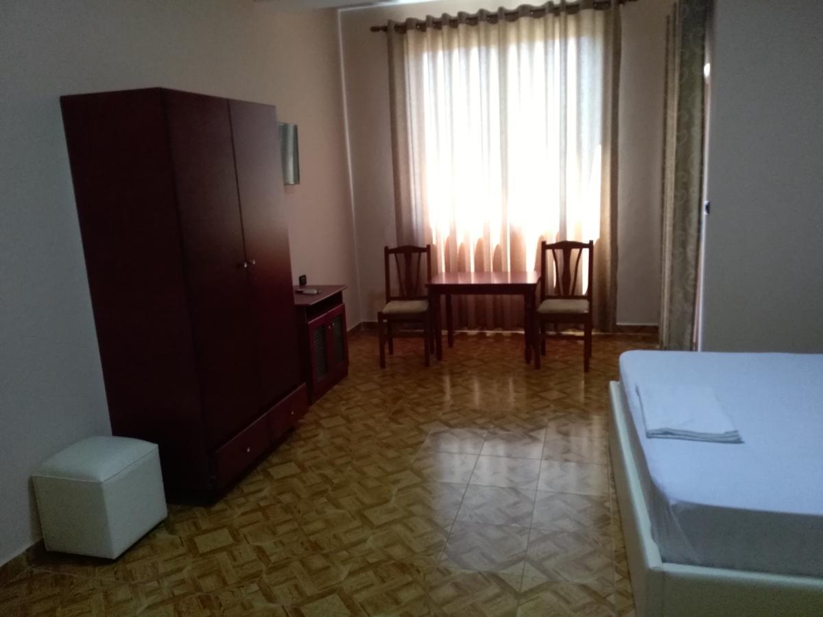 Hotel Gjeli Φιέρι Εξωτερικό φωτογραφία
